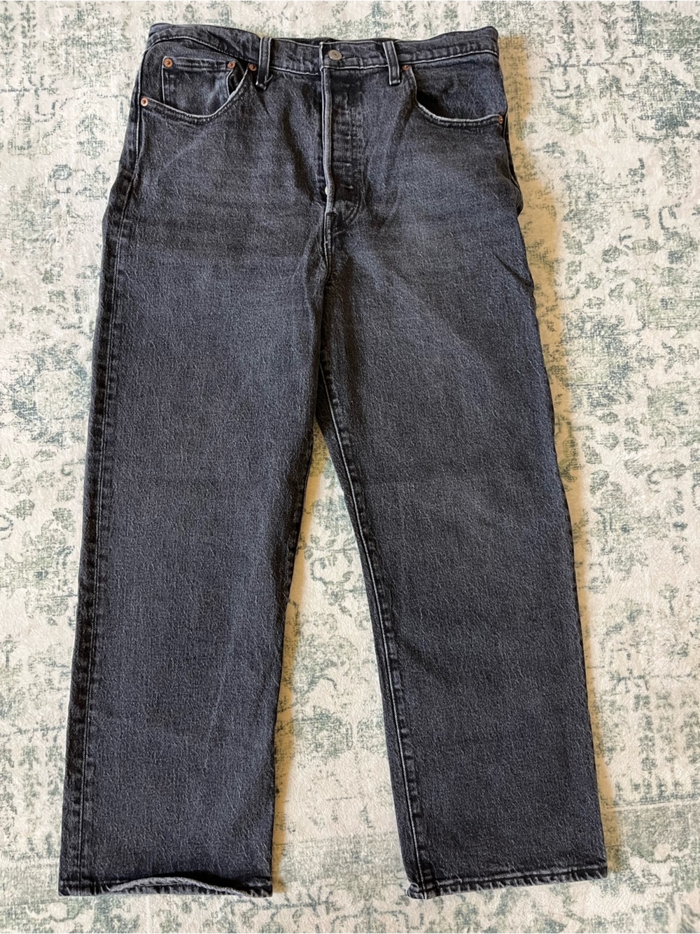 Levi’s black straight leg jeans